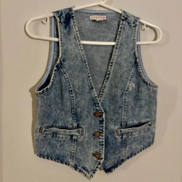 Sincerely Jules Denim Vest Size Medium - Picture 1 of 5
